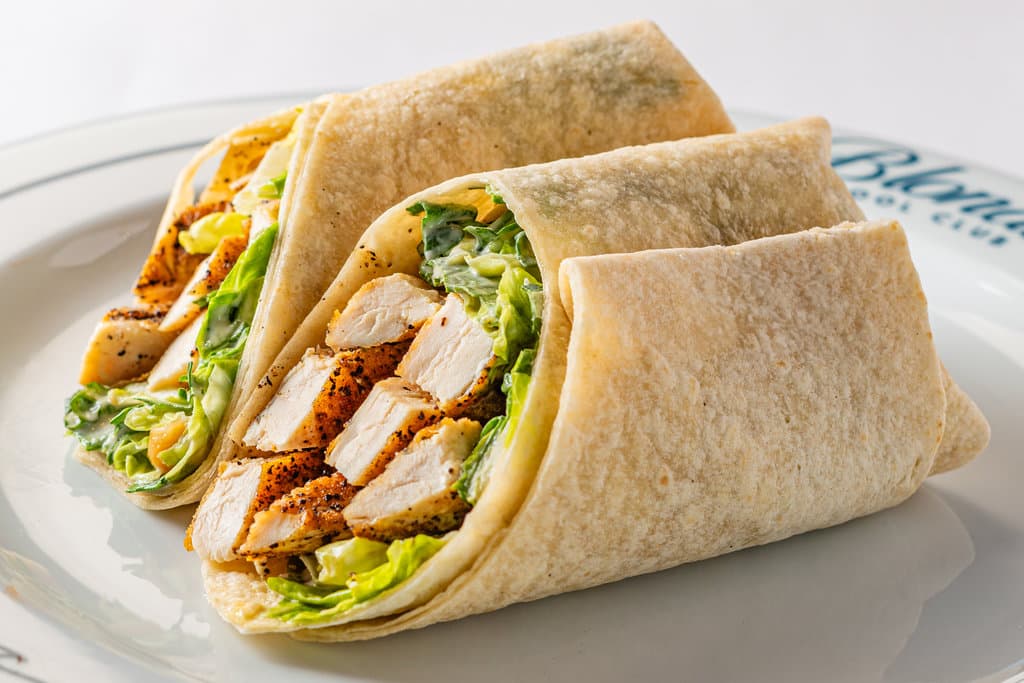 CAESAR CHICKEN WRAP